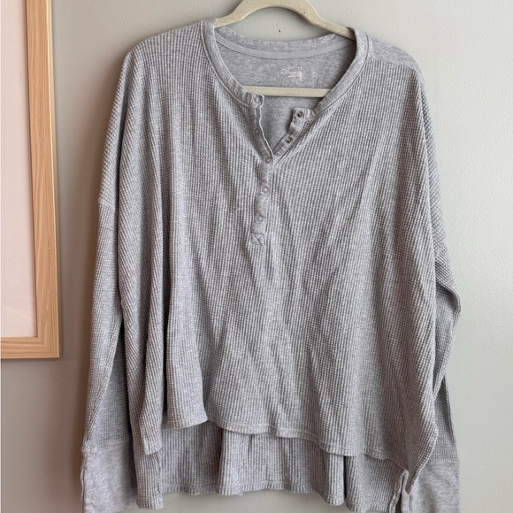 Aerie offline gray waffle Henley top - Picture 1 of 3